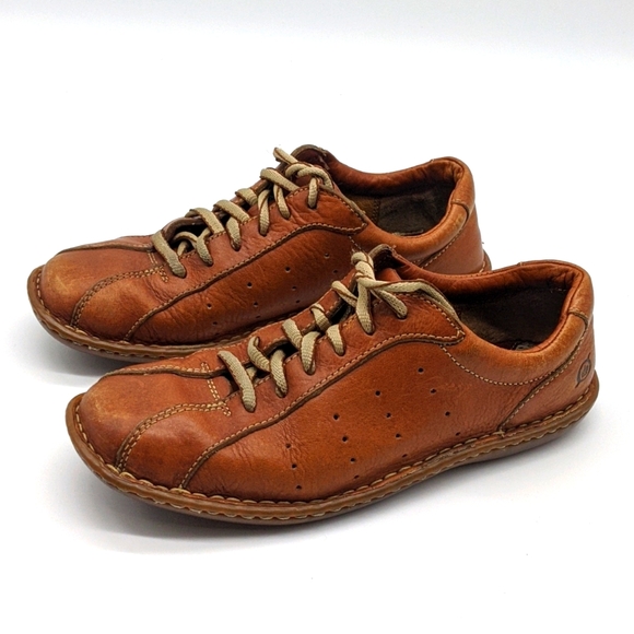 Born women's leather shoes size 8.5 - Picture 1 of 9